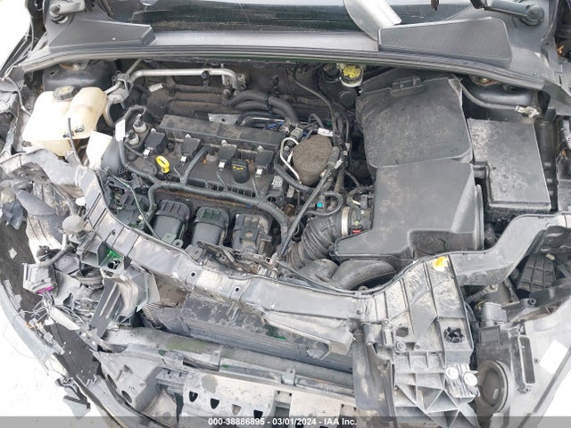 Ford FOCUS SE 2015 1FADP3F22FL247492 Image 10