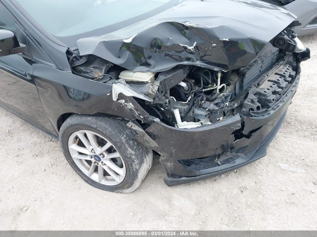 Ford FOCUS SE 2015 1FADP3F22FL247492 Image 13