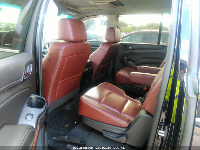 Chevrolet Suburban Premier 2019 1GNSKJKJ9KR201562 Image 8