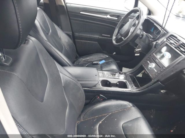 3FA6P0RUXHR322965 Ford Fusion Hybrid Titanium