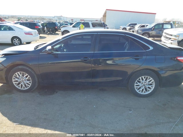 Toyota CAMRY LE 2016 4T4BF1FK0GR550194 Image 14