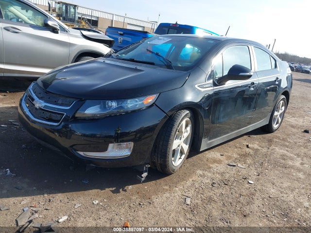 Chevrolet Volt 2015 1G1RA6E48FU104037 Image 2