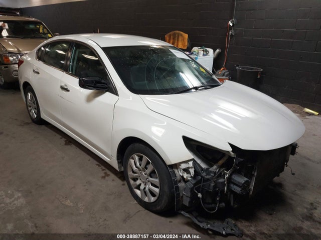 Nissan Altima 2.5/2.5 S/2.5 Sl/2.5 Sr/2.5 Sv 2016 1N4AL3AP6GC248020 zdjęcie główne