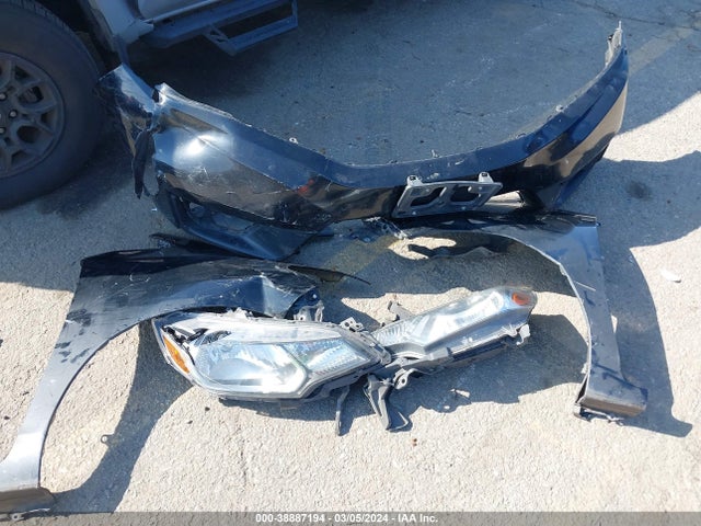 Honda FIT LX 2016 3HGGK5H54GM701039 Image 12