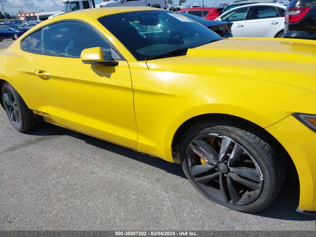 Ford Mustang Ecoboost 2015 1FA6P8TH0F5311418 Image 6