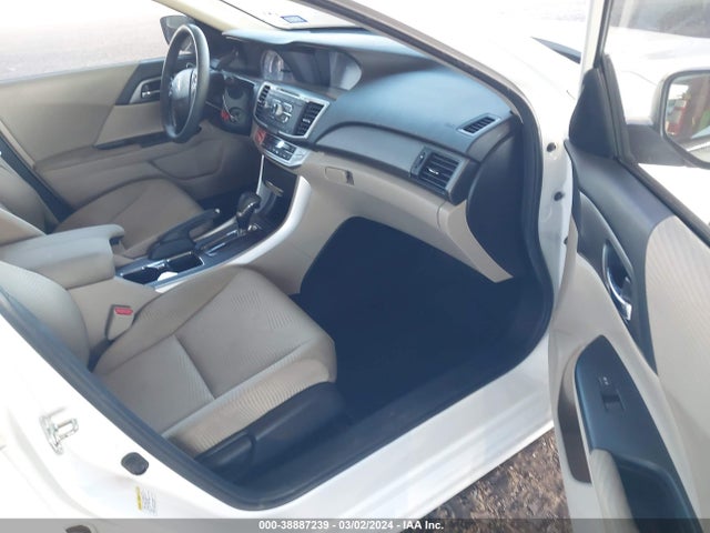 Honda ACCORD LX 2015 1HGCR2F38FA061889 Image 5