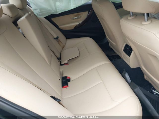 WBA8E1G53HNU13196 BMW 320i