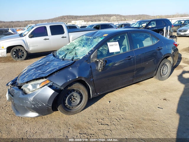 Toyota COROLLA LE 2015 5YFBURHE4FP305727 Image 2