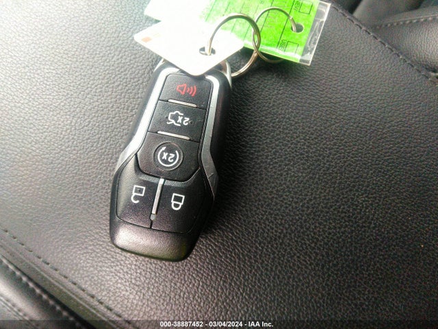 Ford EXPLORER XLT 2017 1FM5K8D81HGC12788 Image 11