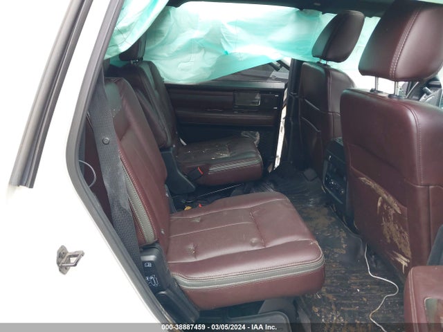 Ford Expedition Platinum 2017 1FMJU1LT3HEA80750 Image 8
