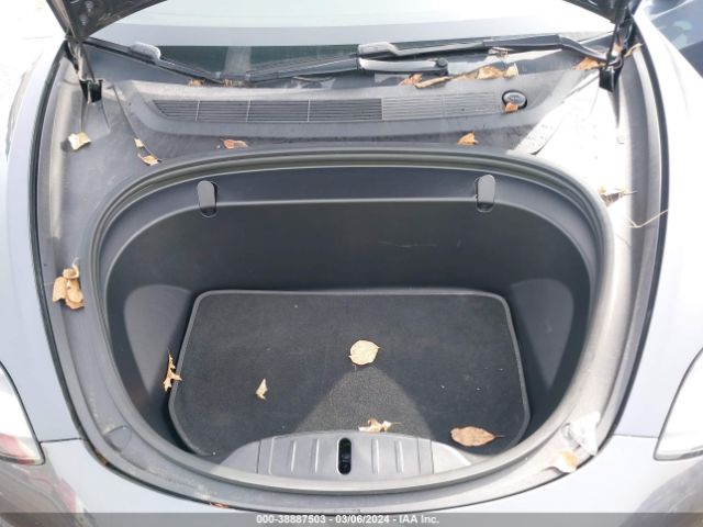 5YJ3E1EB0KF432638 Tesla Model 3 Long Range/performance