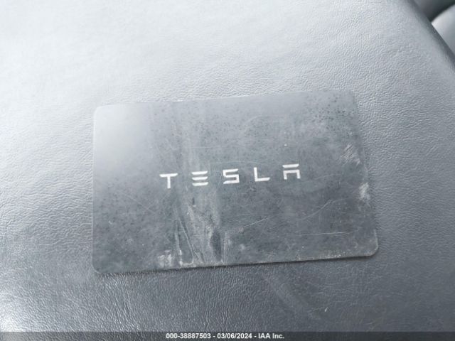 5YJ3E1EB0KF432638 Tesla Model 3 Long Range/performance