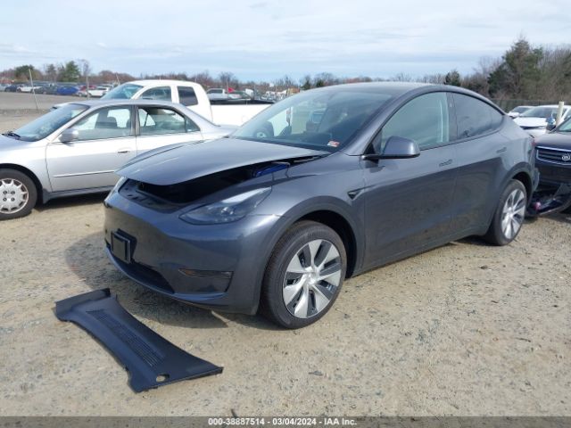 7SAYGDED4PF940348 Tesla Model Y Rwd