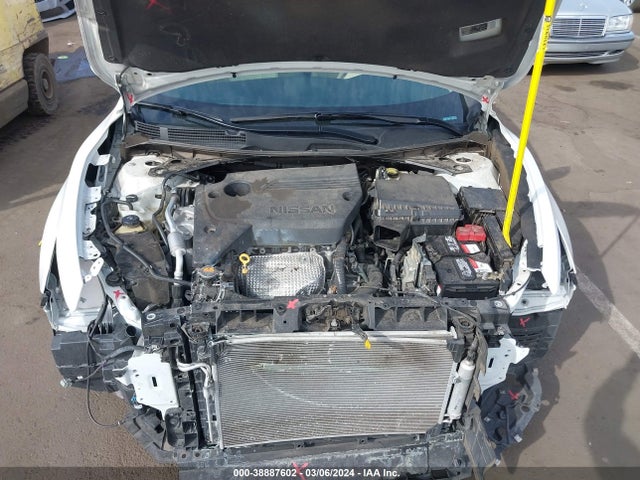 Nissan Altima 2.5 S 2016 1N4AL3AP5GN348887 Image 10