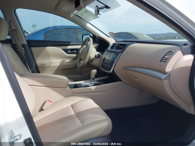 Nissan Altima 2.5 S 2016 1N4AL3AP5GN348887 Image 5