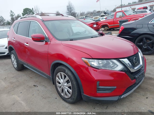 Nissan ROGUE S 2017 JN8AT2MT8HW396350 головне зображення