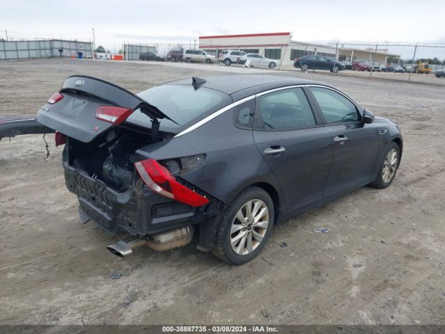 5XXGT4L35JG190784 KIA Optima S