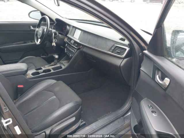5XXGT4L35JG190784 KIA Optima S