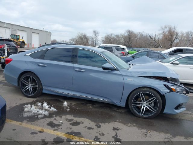 1HGCV3F92NA005709 Honda Accord Hybrid Touring