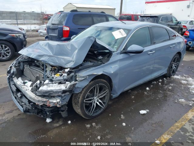 1HGCV3F92NA005709 Honda Accord Hybrid Touring