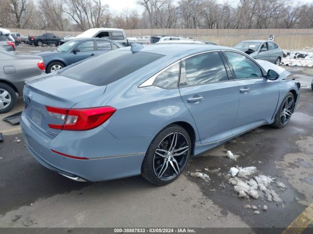 1HGCV3F92NA005709 Honda Accord Hybrid Touring