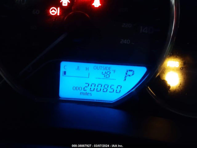 Toyota Corolla 2014 5YFBPRHEXEP053021 Image 15