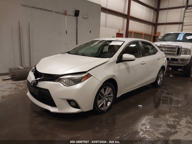 Toyota Corolla 2014 5YFBPRHEXEP053021 Image 2