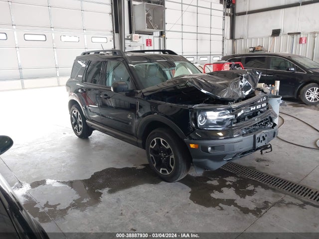Ford Bronco Sport Outer Banks 2022 3FMCR9C68NRD88279 Image 1