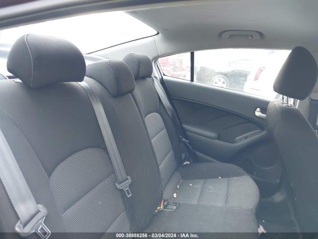 KIA FORTE LX 2017 3KPFK4A71HE098191 Image 8