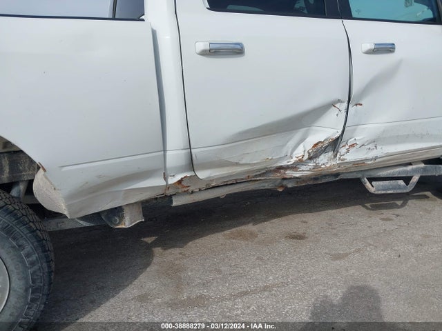 3C6UR5DL6HG685158 RAM 2017