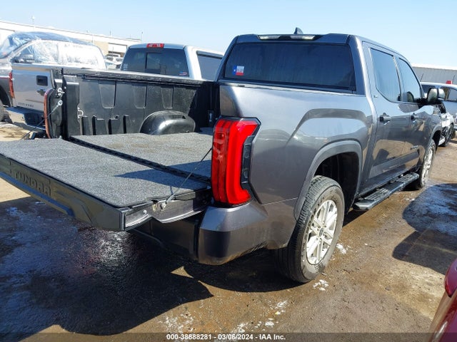 Toyota Tundra Sr5 2024 5TFLA5DB2RX135035 Image 4