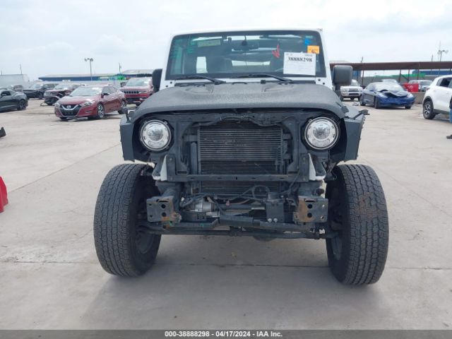 1C4BJWFGXJL883649 Jeep Wrangler Unlimited Rubicon
