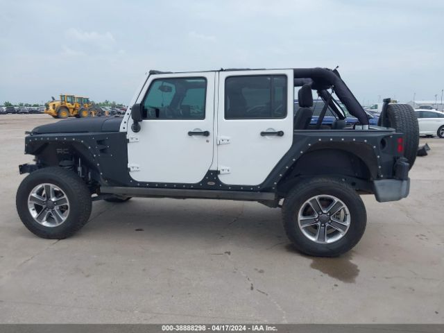 1C4BJWFGXJL883649 Jeep Wrangler Unlimited Rubicon