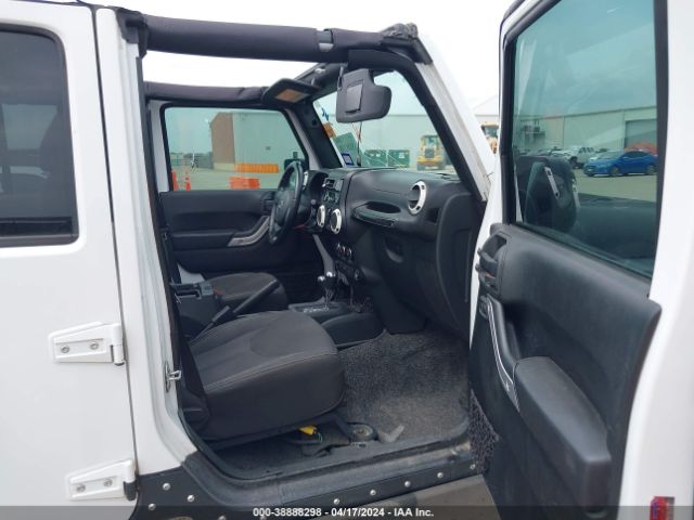 1C4BJWFGXJL883649 Jeep Wrangler Unlimited Rubicon