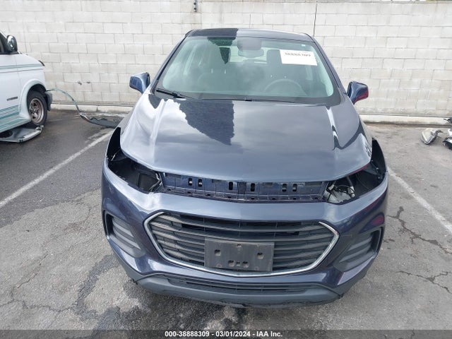 Chevrolet TRAX LS 2019 3GNCJKSB1KL236240 Image 13