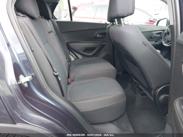 Chevrolet TRAX LS 2019 3GNCJKSB1KL236240 Image 8