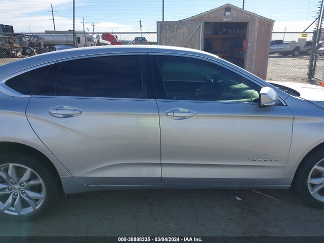 Chevrolet IMPALA 1LT 2017 2G1105SA6H9151734 Image 14