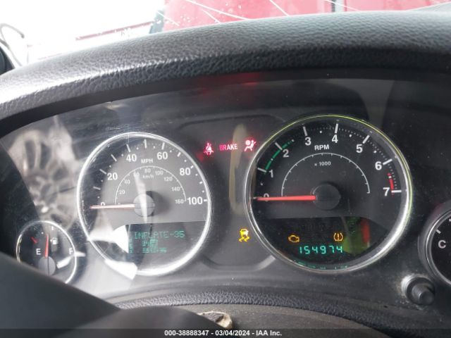 1C4BJWDG9EL102516 Jeep Wrangler Unlimited Sport