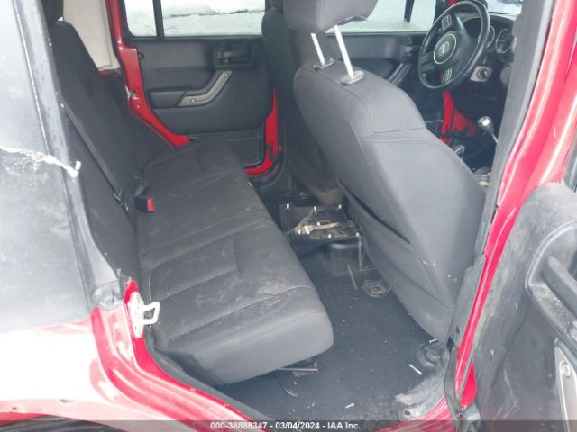 1C4BJWDG9EL102516 Jeep Wrangler Unlimited Sport