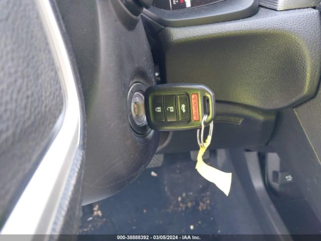 2HGFC2F57JH610704 Honda Civic Lx