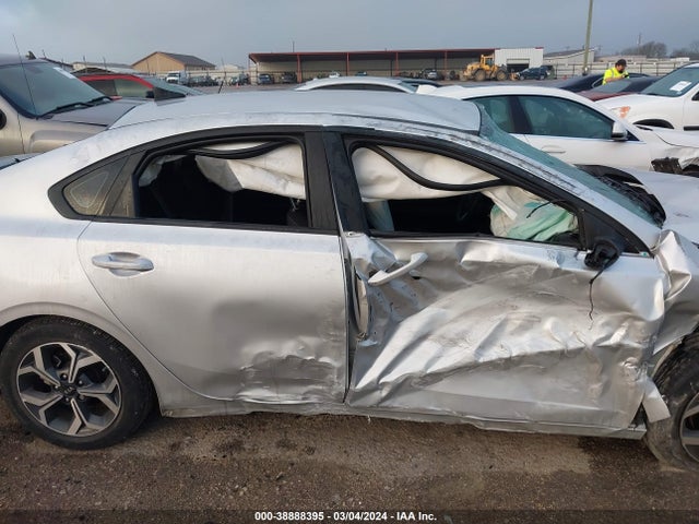 KIA Forte Lxs 2021 3KPF24AD8ME331760 Image 13