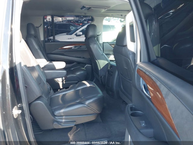 1GYS3HKJ9LR216377 Cadillac Escalade Esv 2wd Luxury