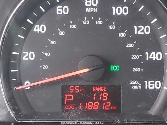 5XYKT3A65EG467114 KIA SORENTO LX