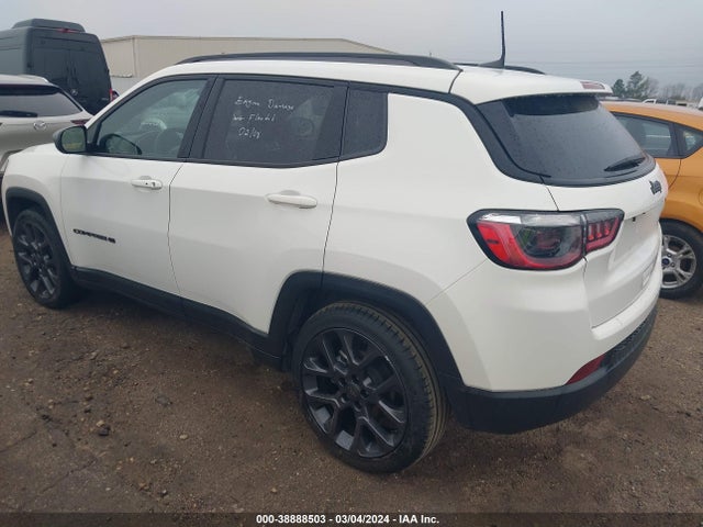 3C4NJCEB9MT593607 Jeep Compass 80th Anniversary Fwd