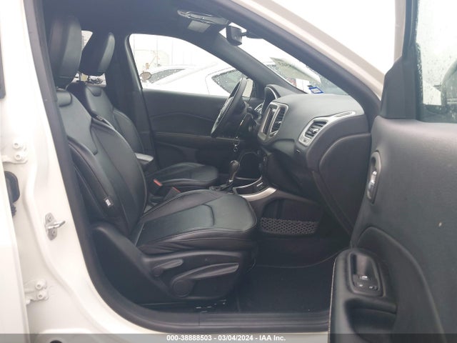 3C4NJCEB9MT593607 Jeep Compass 80th Anniversary Fwd