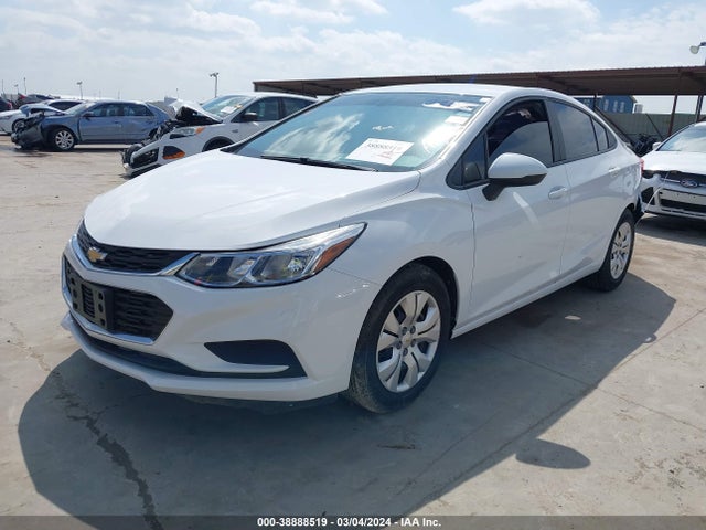 Chevrolet Cruze Ls Auto 2018 1G1BC5SM8J7243909 Image 2