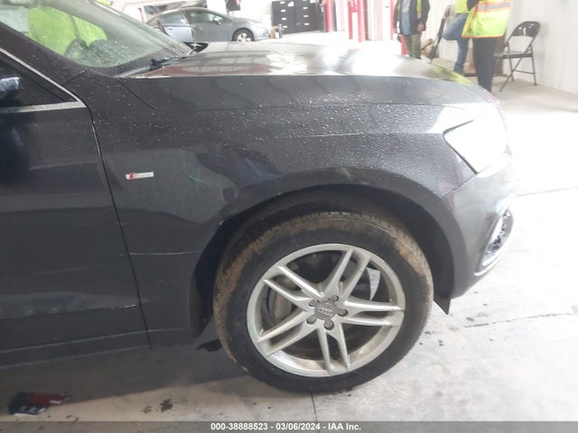 WA1D7AFP7GA082511 Audi Q5 3.0t Premium Plus