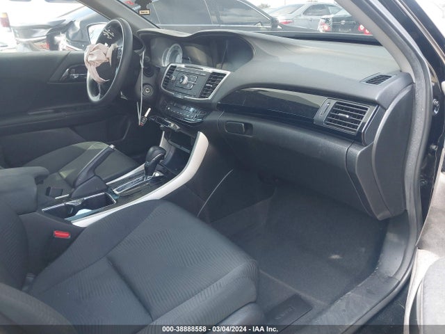 Honda ACCORD LX 2016 1HGCR2F37GA212867 Image 5