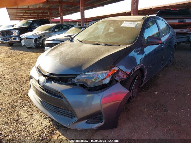 Toyota COROLLA LE 2017 5YFBURHE1HP664830 Image 2
