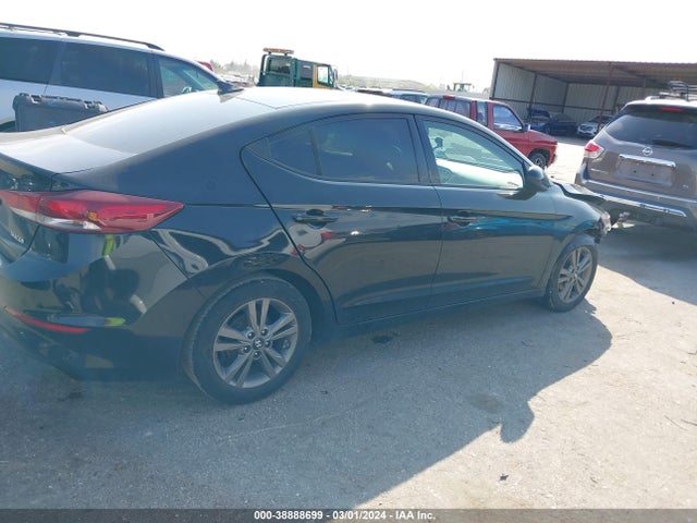 Hyundai ELANTRA SE 2017 5NPD84LF1HH033086 Image 4